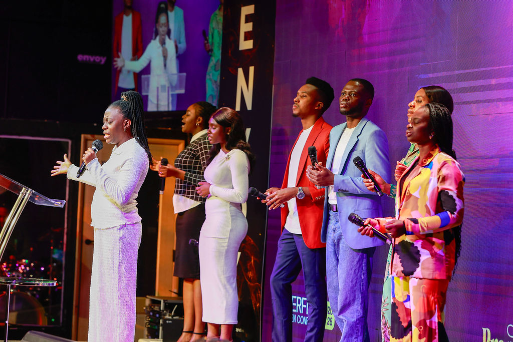 Overflow Women Conference moment