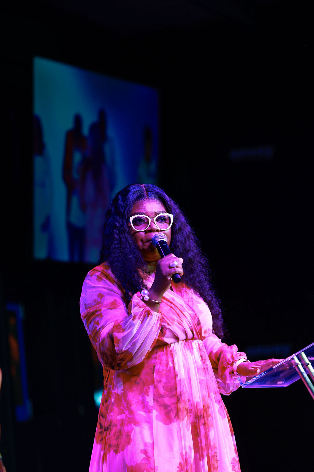 Overflow Women Conference moment
